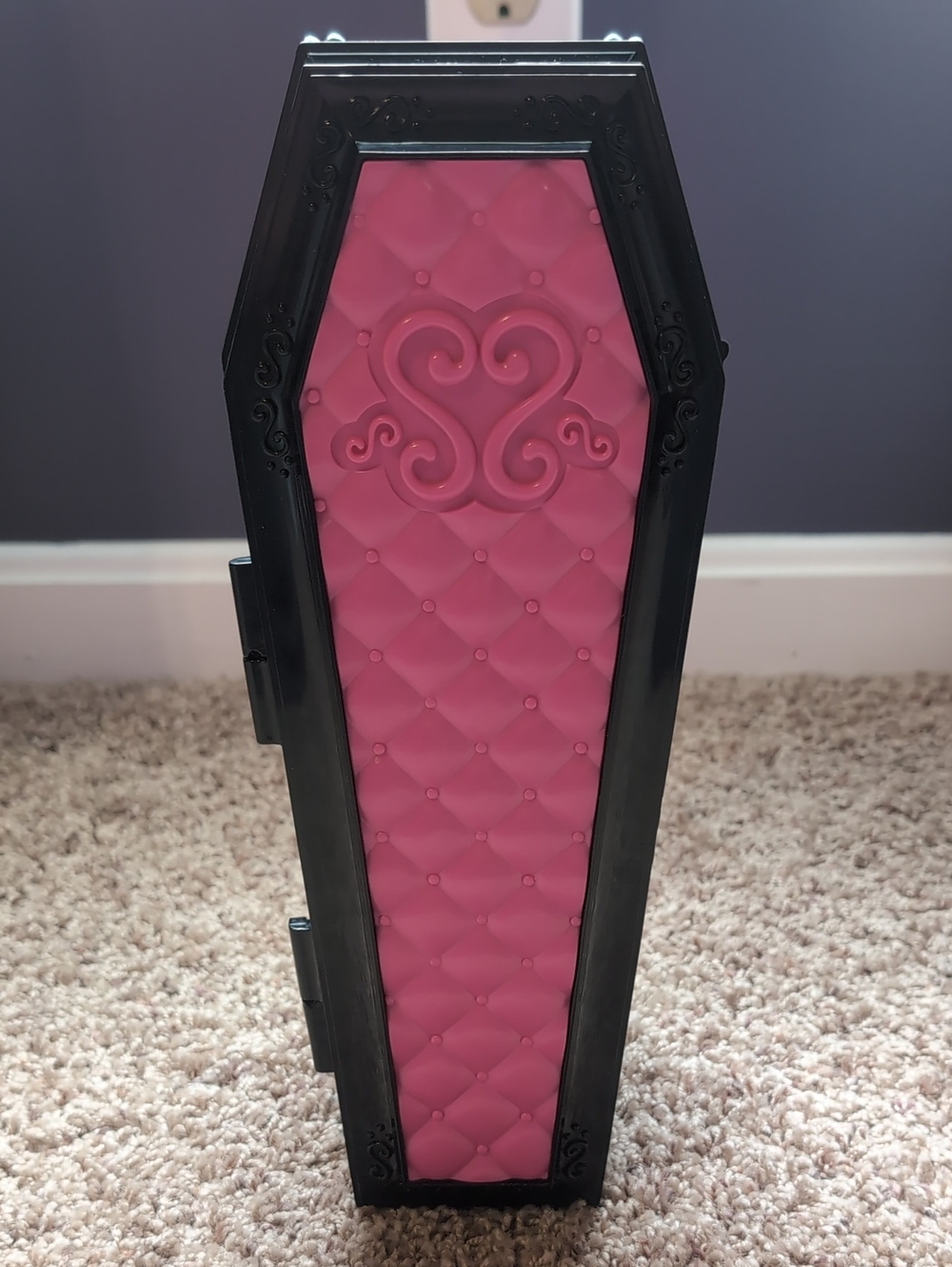 Monster High Coffin Bed & Jewelry Box